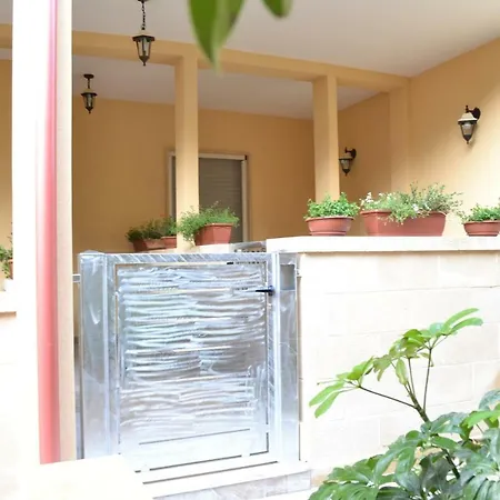 Il Cantastorie Salentino Bed & Breakfast 3*